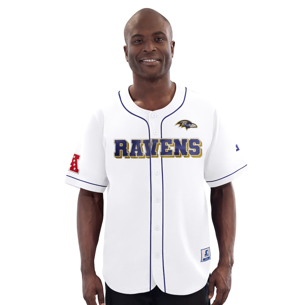 Baltimore Ravens Merch - Men's Relay Full-Button Baseball Jersey, White - Starter - Football Fan Gear 1 - Unicasport Baltimore Ravens Merch - Men's Relay Full-Button Baseball Jersey, White - Starter - Football Fan Gear