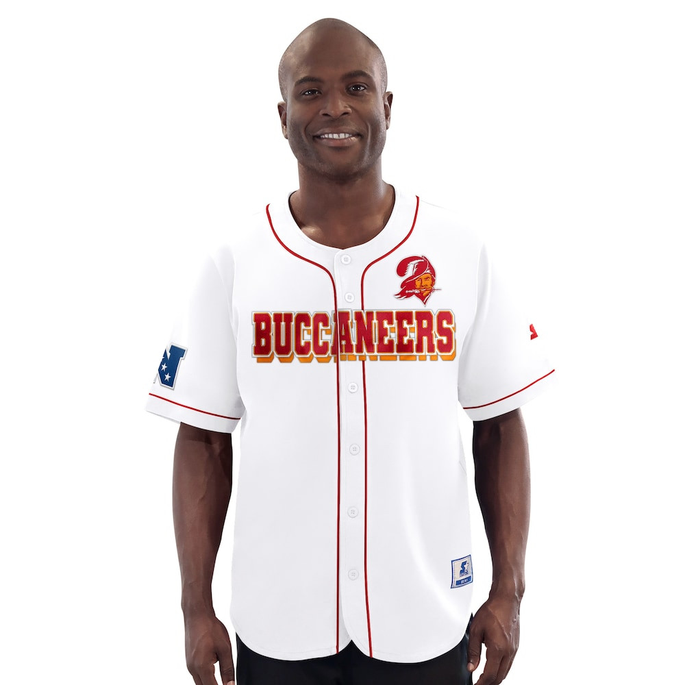Tampa Bay Buccaneers Merch - Men's Relay Vintage Full-Button Baseball Jersey, White - Starter