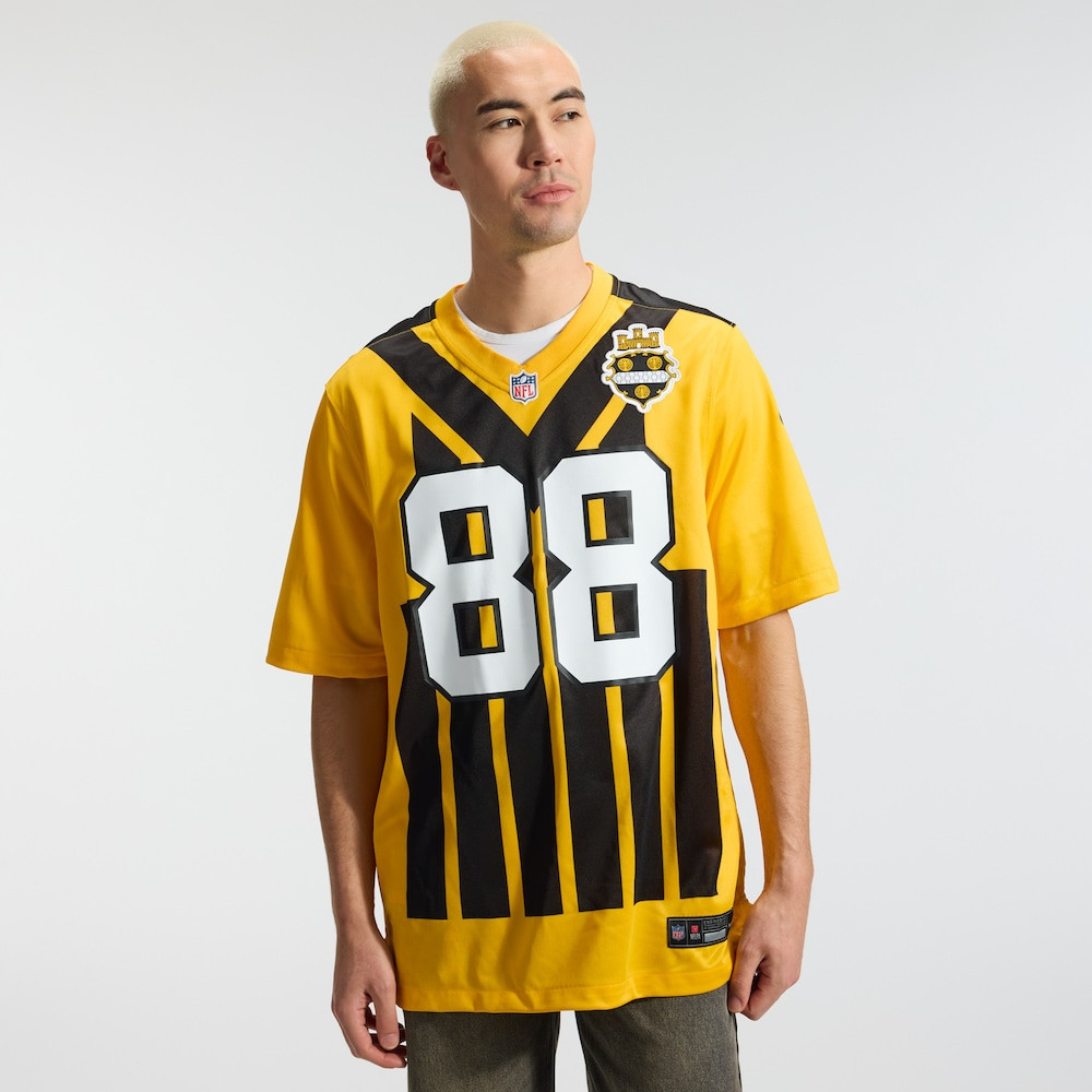 Pittsburgh Steelers Merch - Men's Pat Freiermuth Alternate 1933 Throwback Game Jersey, Gold 1 - Unicasport Pittsburgh Steelers Merch - Men's Pat Freiermuth Alternate 1933 Throwback Game Jersey, Gold