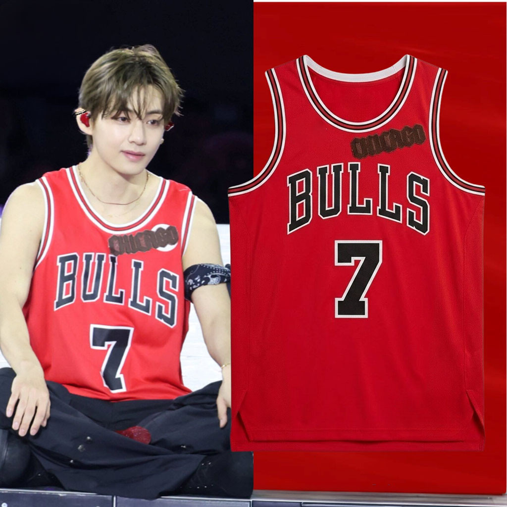 BTS V Taehyung Chicago Basketball Jersey 7 V Worldtour Arirang Chicago D2 Merch BTS Fan Gifts 1 - Unicasport BTS V Taehyung Chicago Basketball Jersey 7 V Worldtour Arirang Chicago D2 Merch BTS Fan Gifts