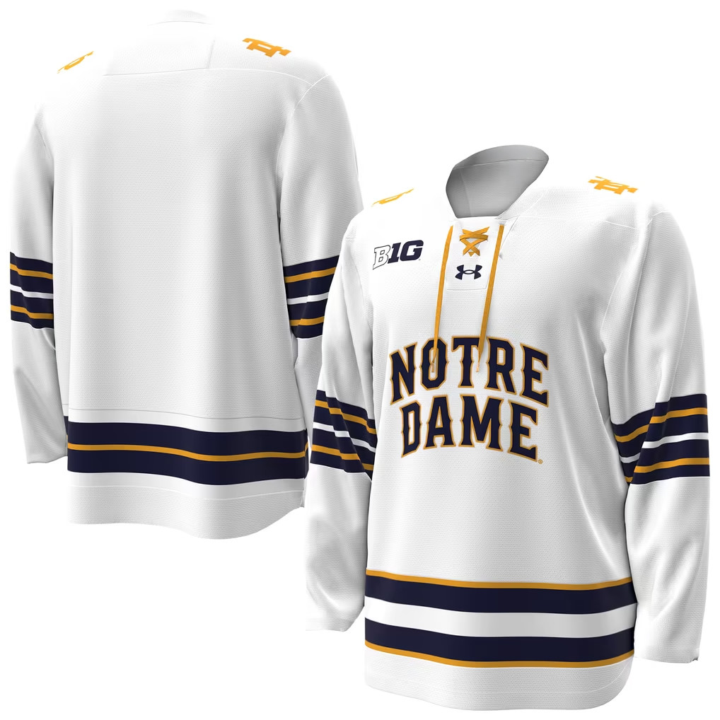Notre Dame Fighting Irish Merch 2026 Under Armour Fighting Irish Home Replica Hockey Jersey White 1 - Unicasport Notre Dame Fighting Irish Merch 2026 Under Armour Fighting Irish Home Replica Hockey Jersey White