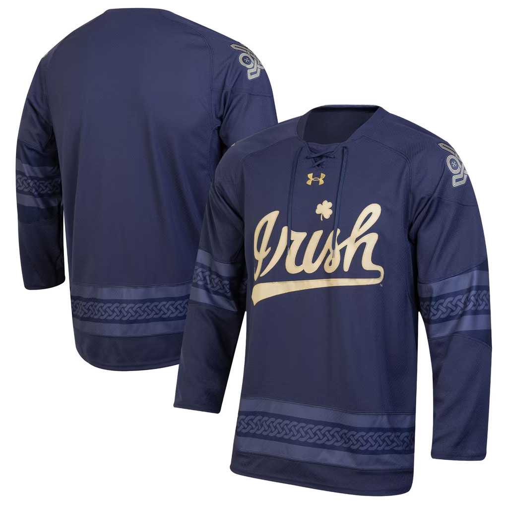 Notre Dame Fighting Irish Merch 2026 Under Armour Fighting Irish Ireland Replica Hockey Jersey 1 - Unicasport Notre Dame Fighting Irish Merch 2026 Under Armour Fighting Irish Ireland Replica Hockey Jersey