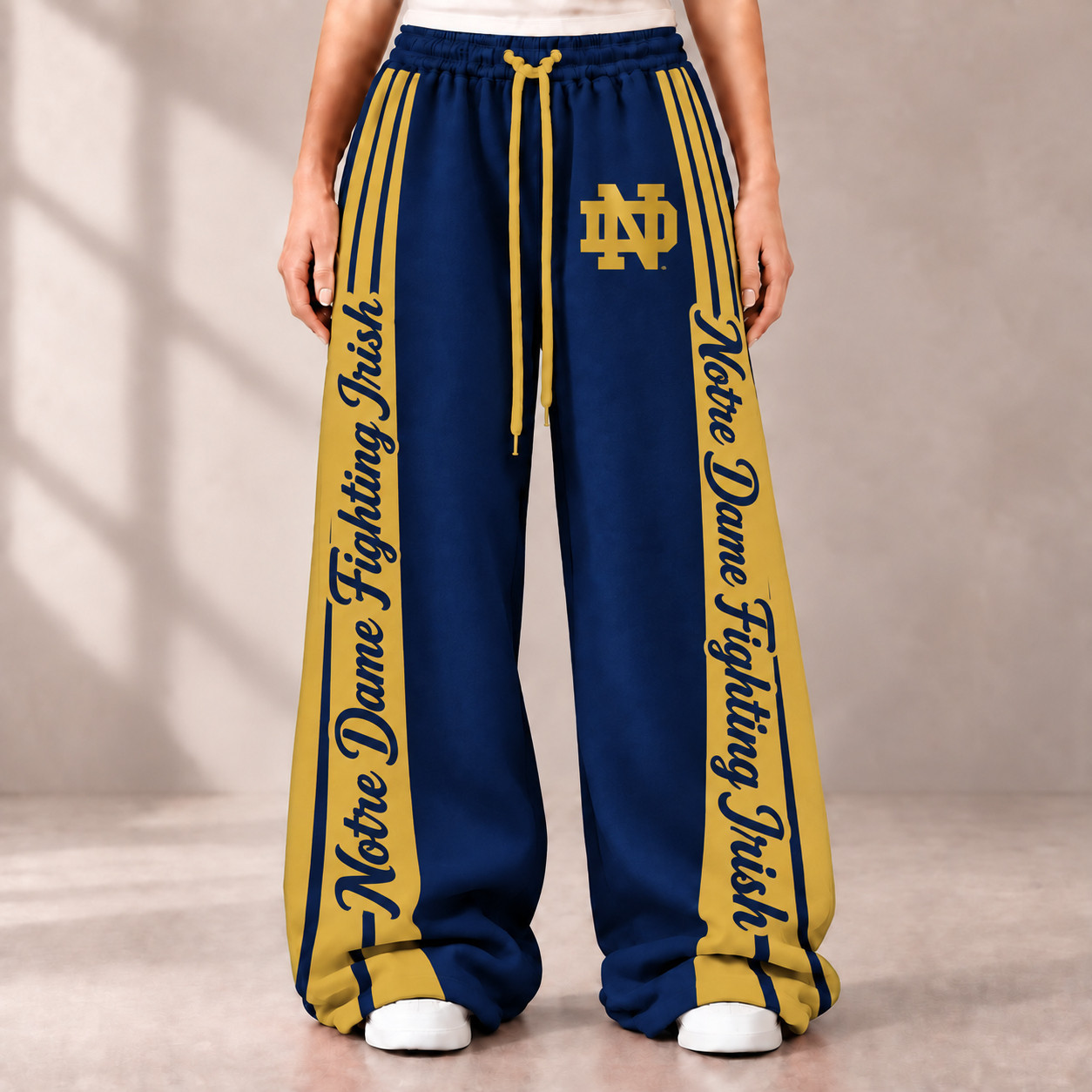Notre Dame Fighting Irish Merch Sweatpants Fighting Irish Football NCAA Clothing 1 - Unicasport Notre Dame Fighting Irish Merch Sweatpants Fighting Irish Football NCAA Clothing