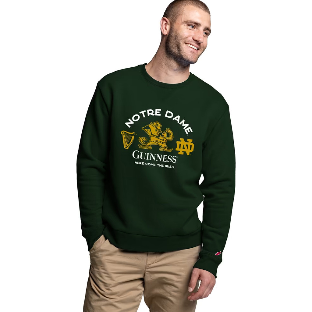 Notre Dame Merch 2026 Notre Dame Fighting Irish Guinness Triple Logo Sweatshirt Irish Gifts 1 - Unicasport Notre Dame Merch 2026 Notre Dame Fighting Irish Guinness Triple Logo Sweatshirt Irish Gifts
