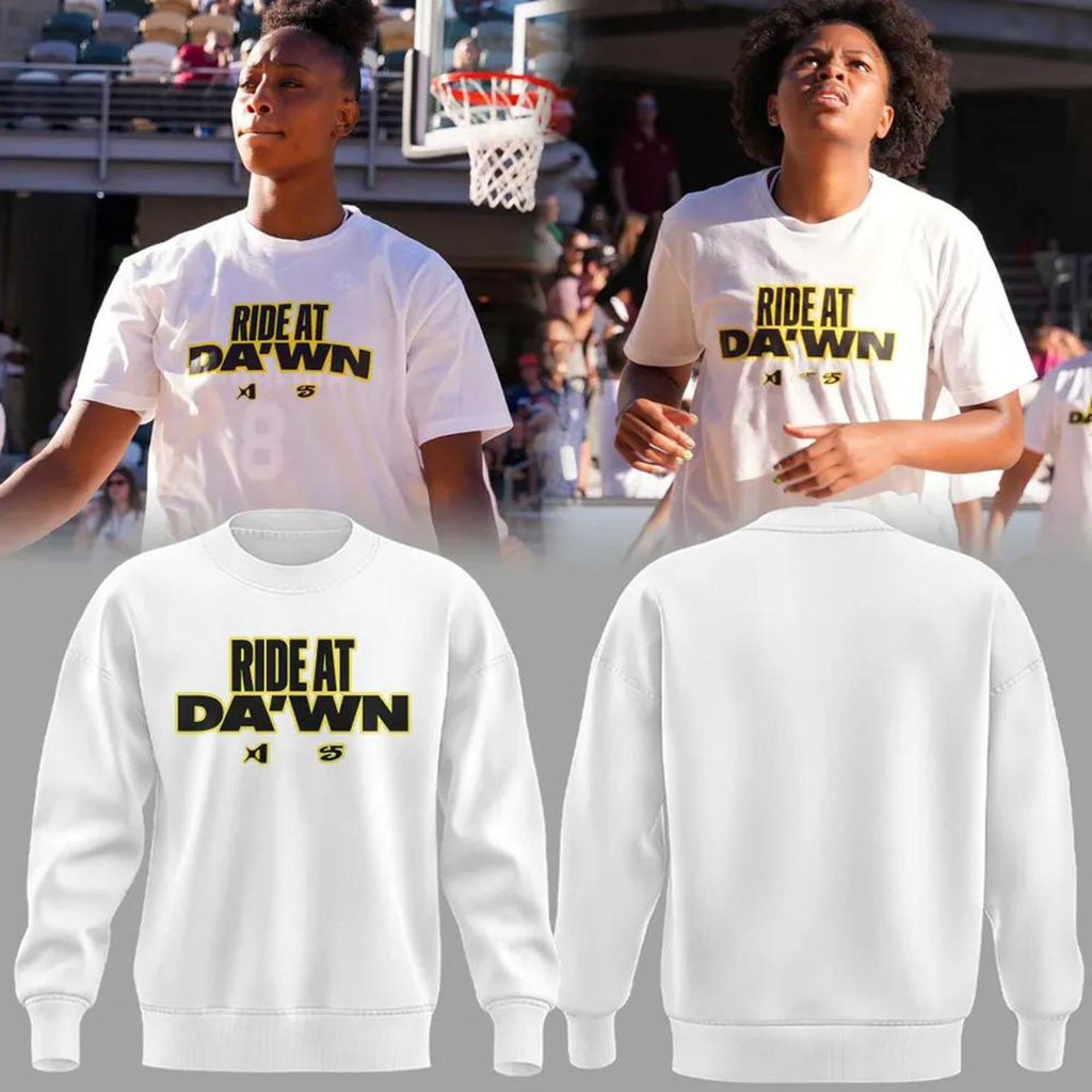 South Carolina Gamecocks Ride At Da'wn 2026 White Sweatshirt Gamecocks Merch Fans Gifts 1 - Unicasport South Carolina Gamecocks Ride At Da'wn 2026 White Sweatshirt Gamecocks Merch Fans Gifts