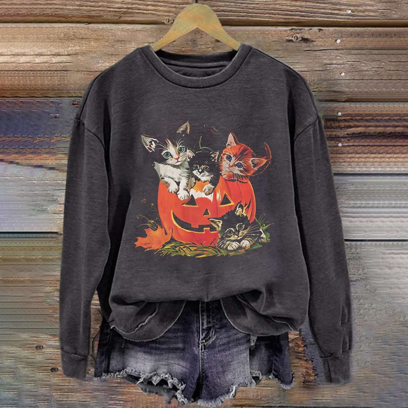 Cat Vintage Halloween Sweatshirt Retro Halloween Clothing Unique Gifts For Girlfriend 1 - Unicasport Cat Vintage Halloween Sweatshirt Retro Halloween Clothing Unique Gifts For Girlfriend