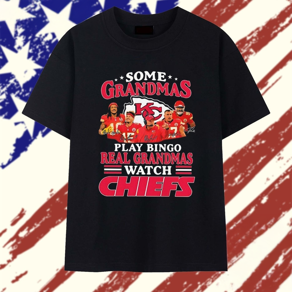 Real Grandmas Watch Kansas City Chiefs Graphic TShirt