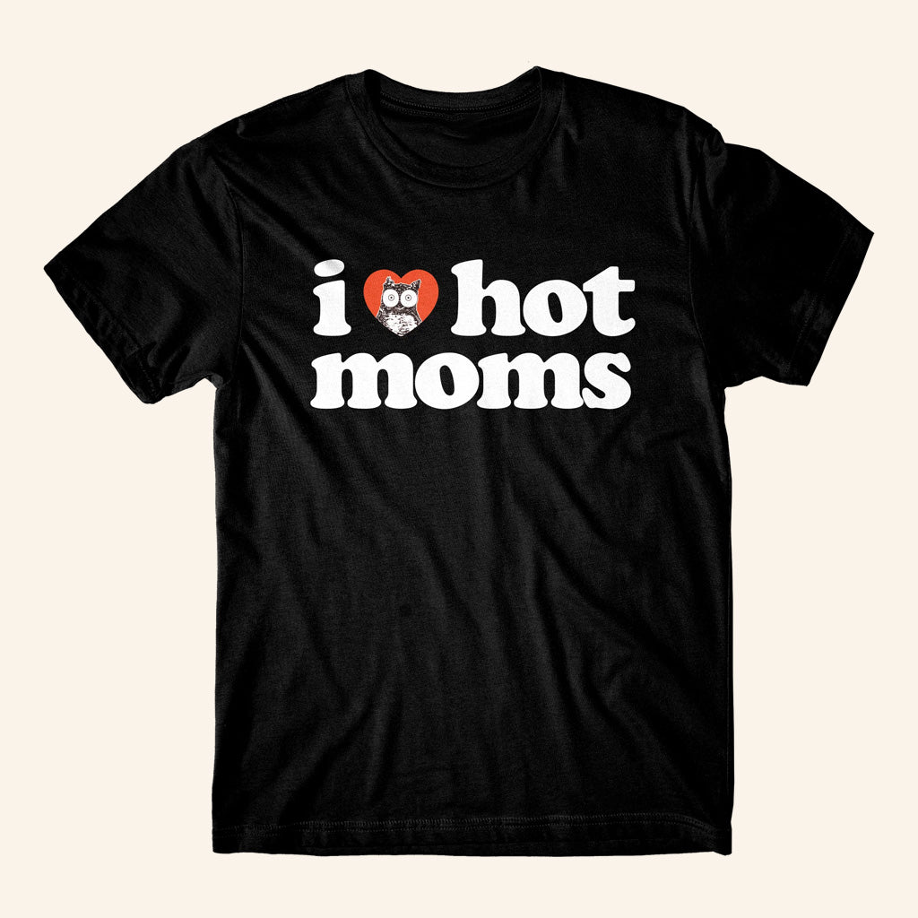 Danny Duncan Merch I Heart Hot Moms x Hooters Black T-Shirt Xmas Presents For Dad