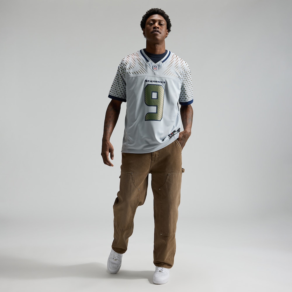 Seattle Seahawks Merch - Men's Kenneth Walker III Wolf Gray 2025 Rivalries Collection Stitched Limited Jersey 1 - Unicasport Seattle Seahawks Merch - Men's Kenneth Walker III Wolf Gray 2025 Rivalries Collection Stitched Limited Jersey
