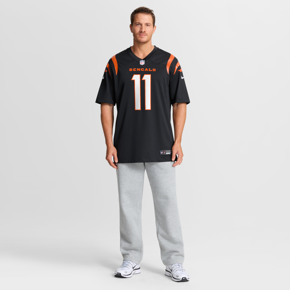 Cincinnati Bengals Merch - Men's Josh Johnson Team Game Jersey, Black 1 - Unicasport Cincinnati Bengals Merch - Men's Josh Johnson Team Game Jersey, Black