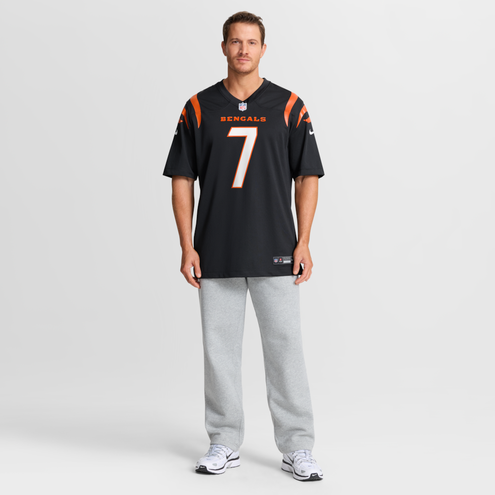Cincinnati Bengals Merch - Men's Boomer Esiason Retired Player Jersey, Black - Best Gift For A Football Lover 1 - Unicasport Cincinnati Bengals Merch - Men's Boomer Esiason Retired Player Jersey, Black - Best Gift For A Football Lover