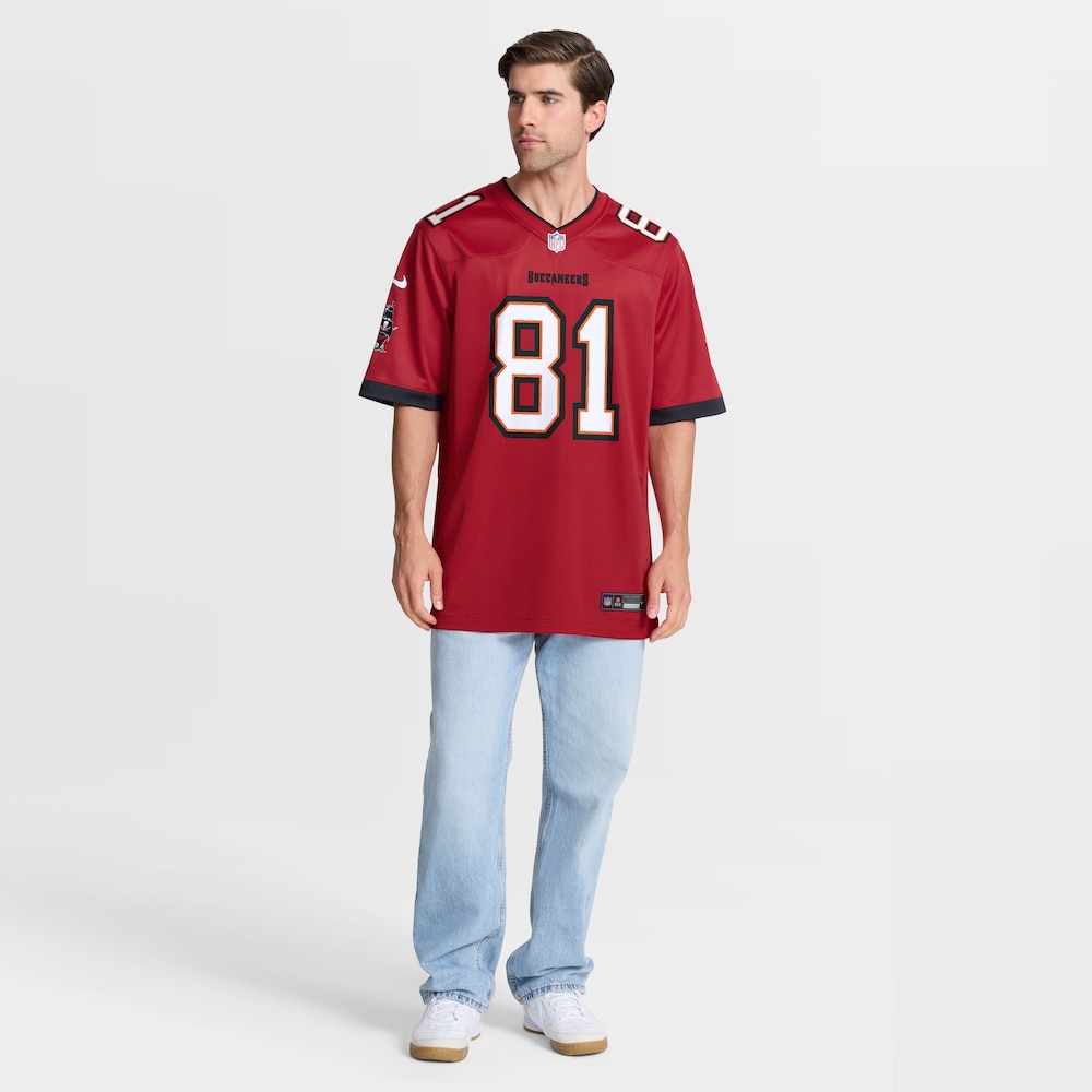 Tampa Bay Buccaneers Merch - Men's Ryan Miller Team Game Jersey, Red 1 - Unicasport Tampa Bay Buccaneers Merch - Men's Ryan Miller Team Game Jersey, Red