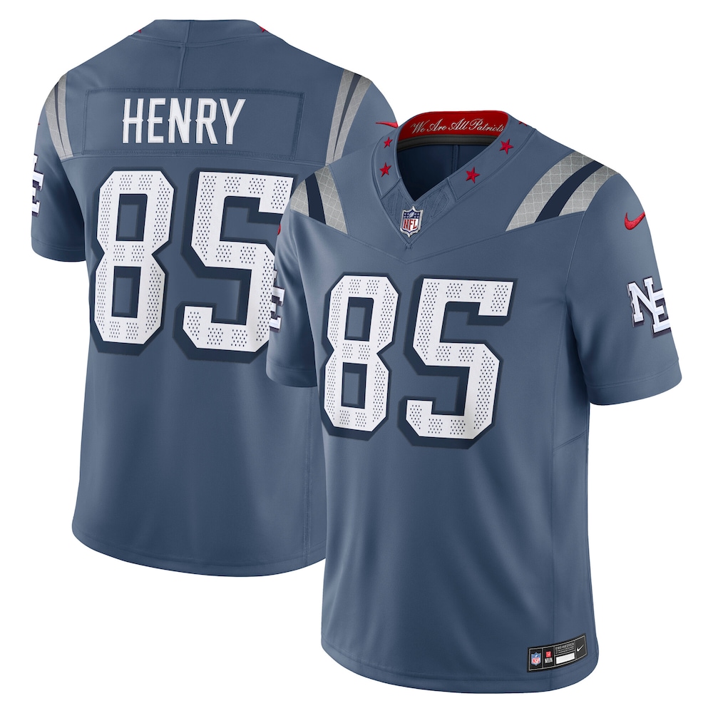 New England Patriots Merch - Men's Hunter Henry Storm 2025 Rivalries Collection Stitched Limited Jersey, Blue 1 - Unicasport New England Patriots Merch - Men's Hunter Henry Storm 2025 Rivalries Collection Stitched Limited Jersey, Blue