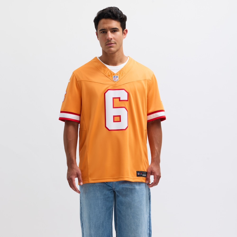 Tampa Bay Buccaneers Merch - Men's Baker Mayfield 2nd Alternate Vapor F.U.S.E. Limited Jersey, Orange 1 - Unicasport Tampa Bay Buccaneers Merch - Men's Baker Mayfield 2nd Alternate Vapor F.U.S.E. Limited Jersey, Orange