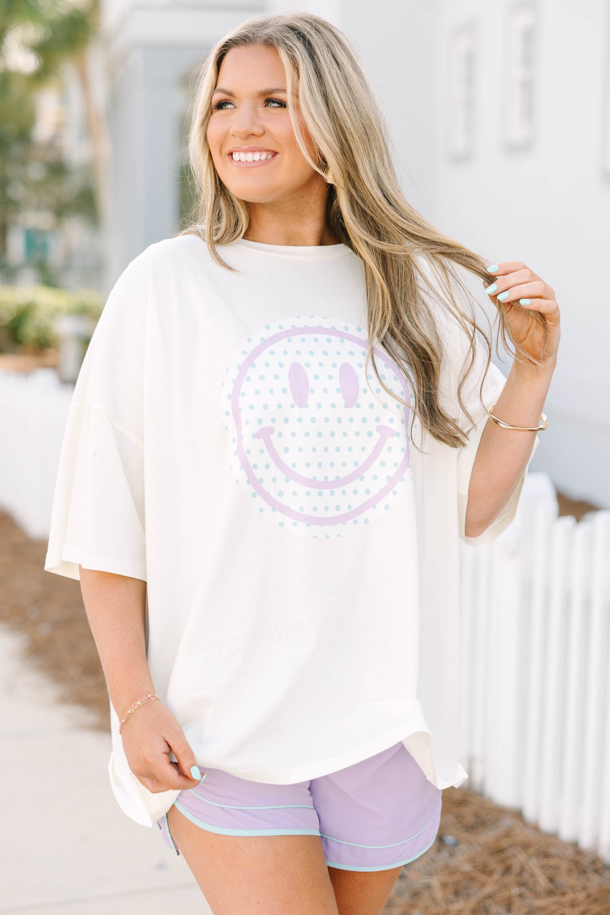 Good Day to Smile Boyfriend Tee, Ivory