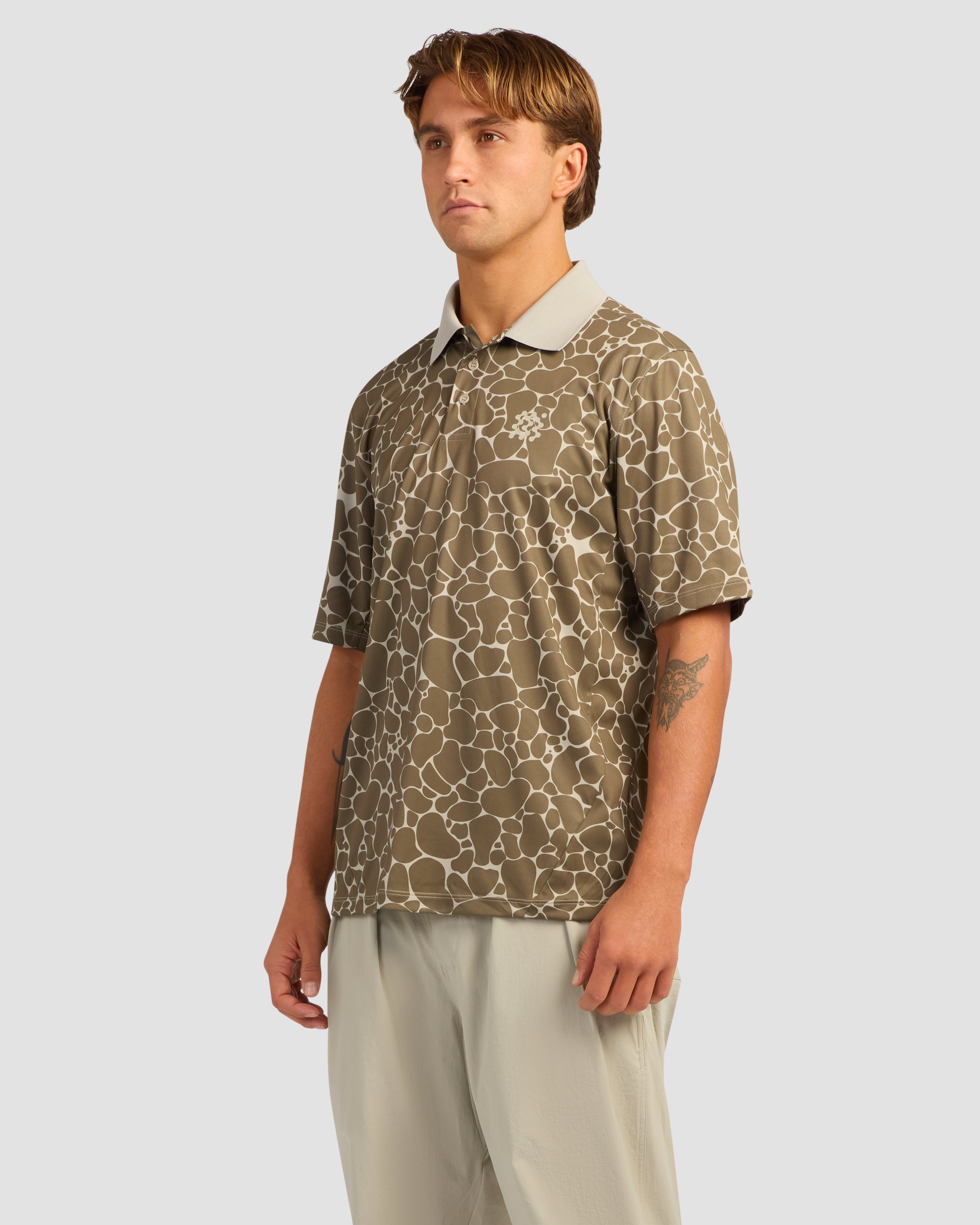 Jolidee Dune Pebble Course Polo engineered for comfort and distinction on the professional tour