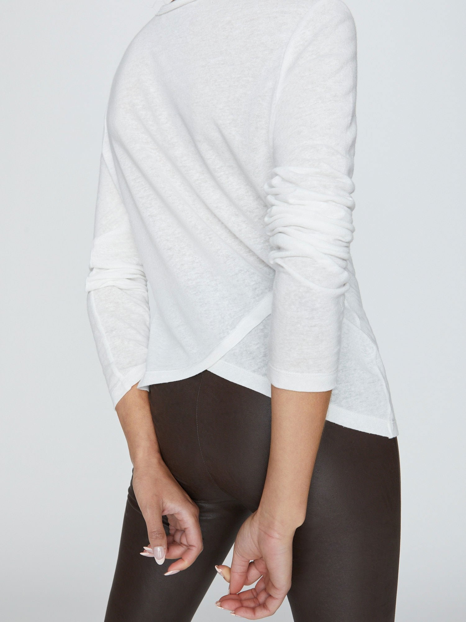 iPage Hart Relaxed Everyday Cotton Tee for Women - Image 4