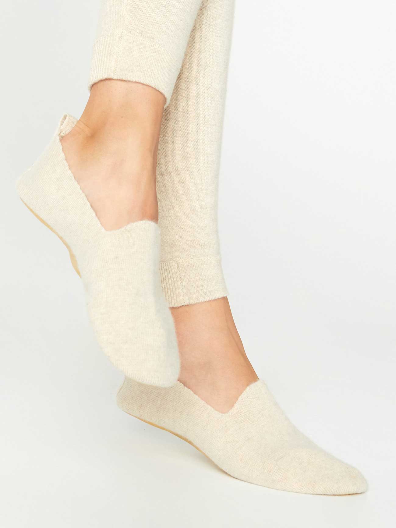 iPage Luxe Cozy Indoor Slipper Socks for Women