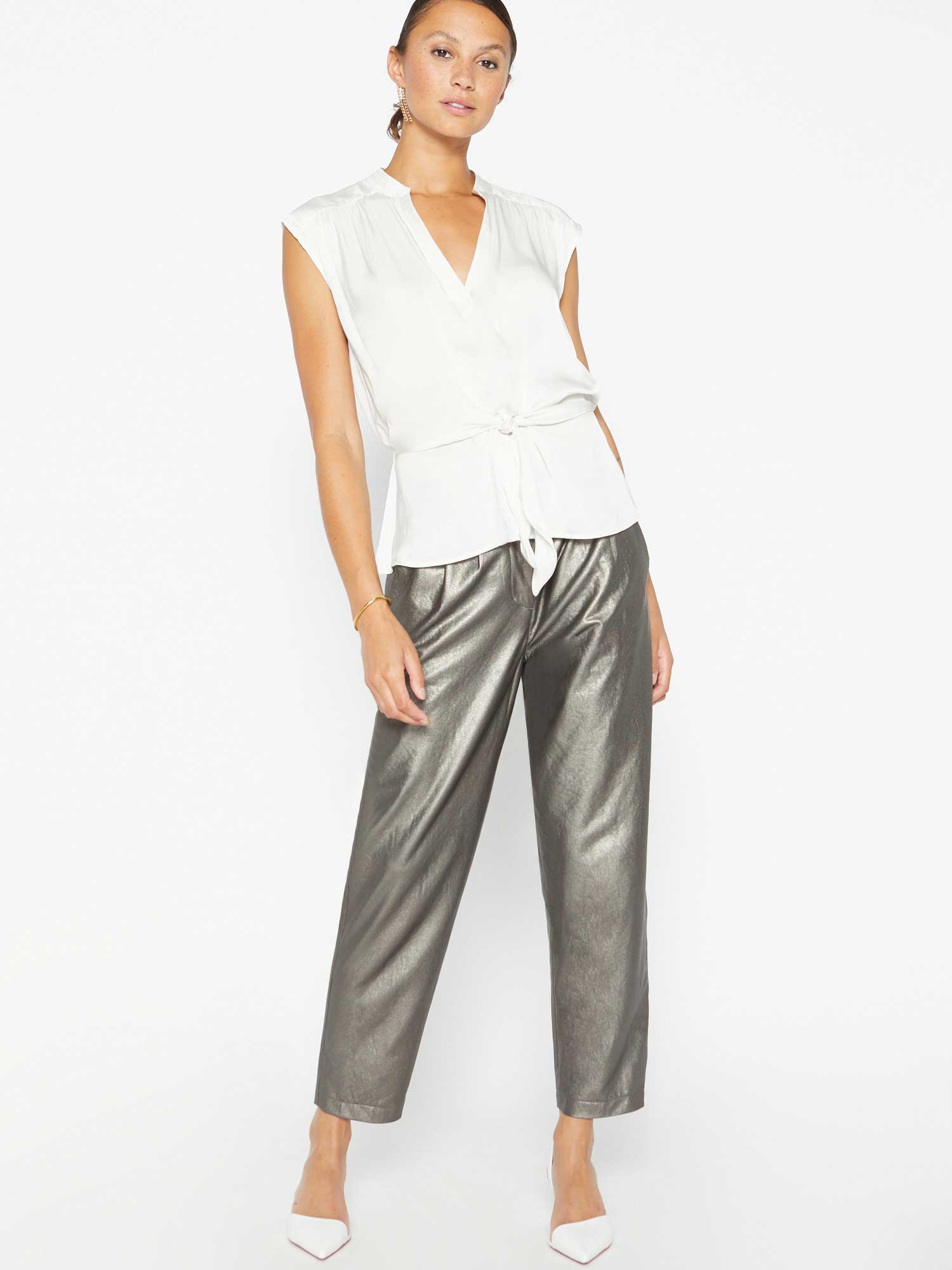 iPage Madsen Sleeveless Lightweight Summer Top for Women - Image 5