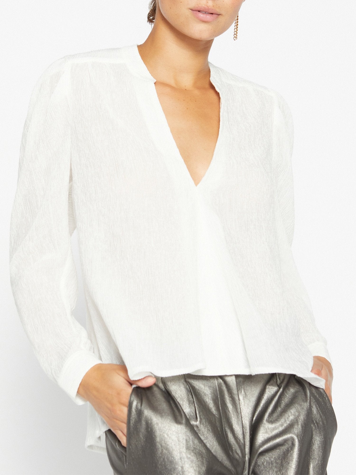 iPage Mila Minimalist Soft Touch Fashion Top for Women