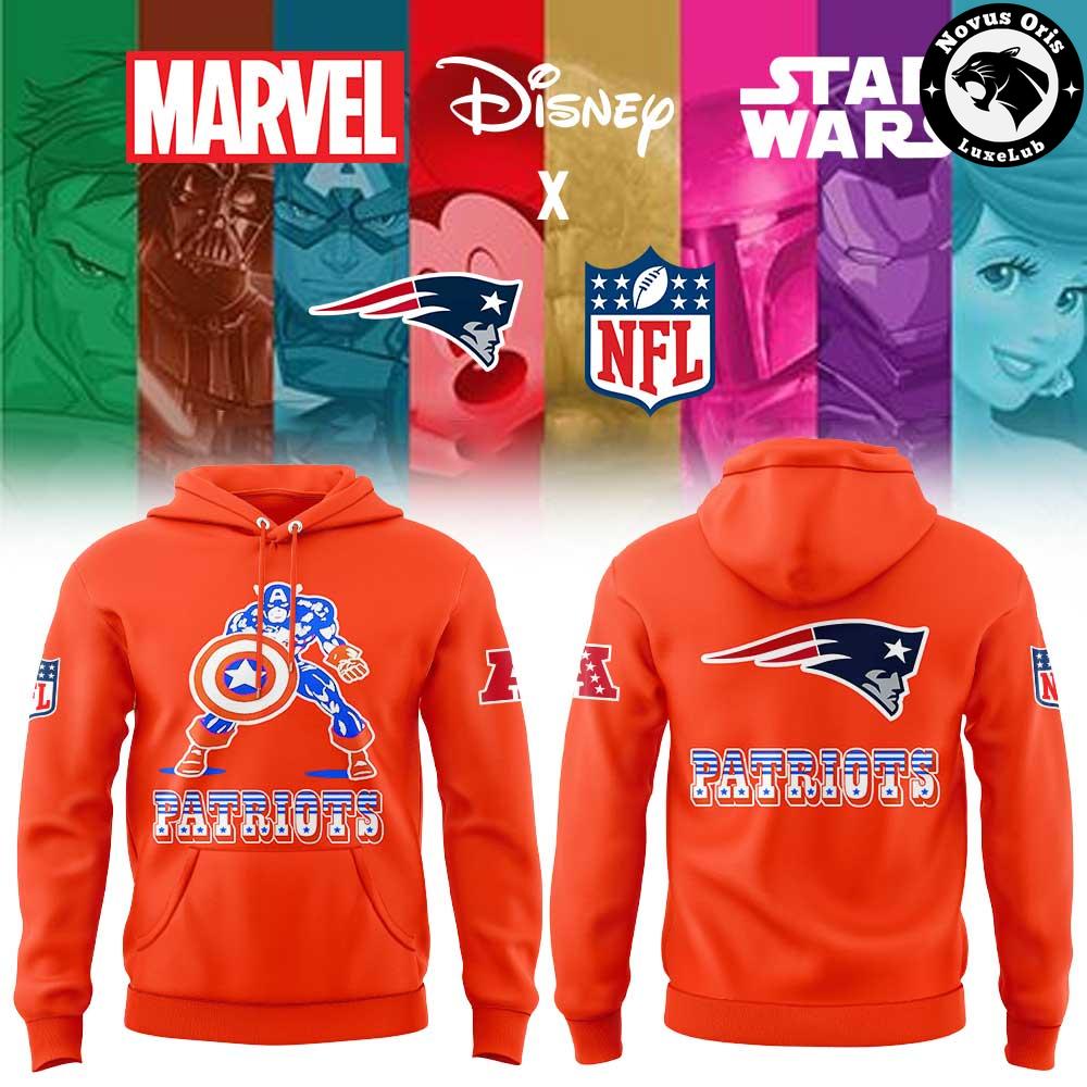 New England Patriots x Disney Characters Merchandise Collection Hoodie