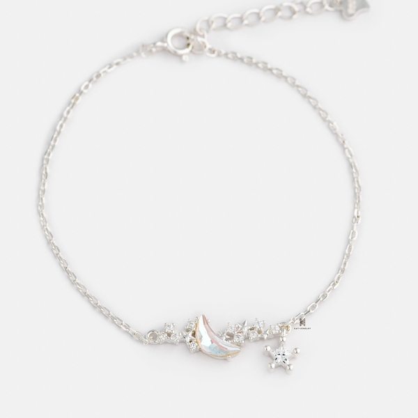 SNEEBER CRESCENT STONE STAR GEM AND MULTI STAR