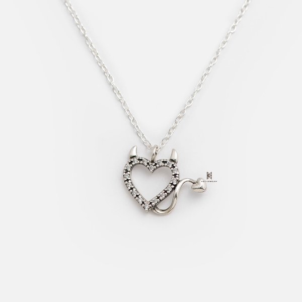SNEEBER DEVIL HEART GEM OXIDIZE
