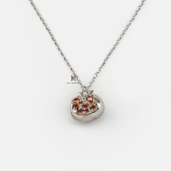 SNEEBER LUCKY POMEGRANATE RED GEM