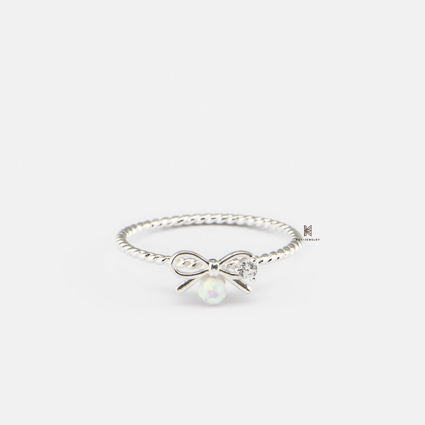 SNEEBER MIDI BOW GEM AND OPAL STONE