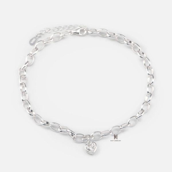 SNEEBER OVAL CHAIN BIG HEART GEM