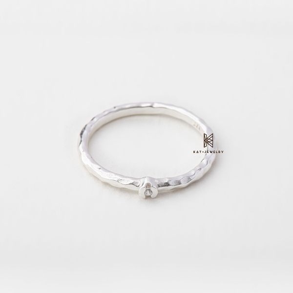 SNEEBER RUSTIC LINE TINY GEM