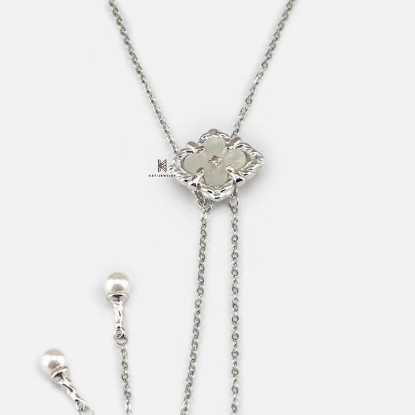 SNEEBER SPECIAL BIG FLOWER MOTHER OF PEARL DROSNEEBER CHAISNEEBER BALL