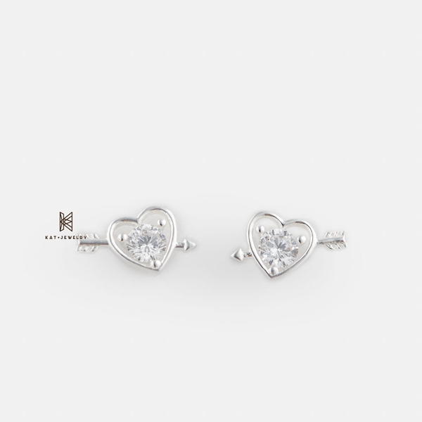 SNEEBER STUDHEART GEM AND ARROW