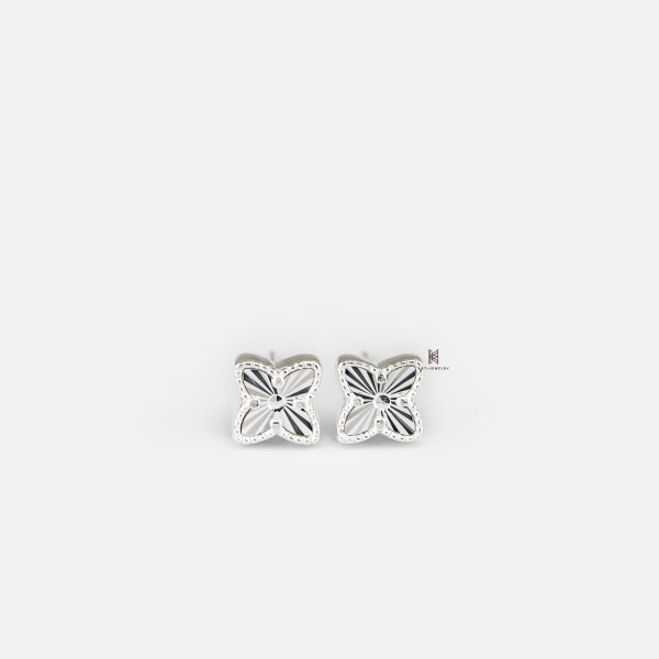 SNEEBER STUDSPECIAL CLOVER BLING