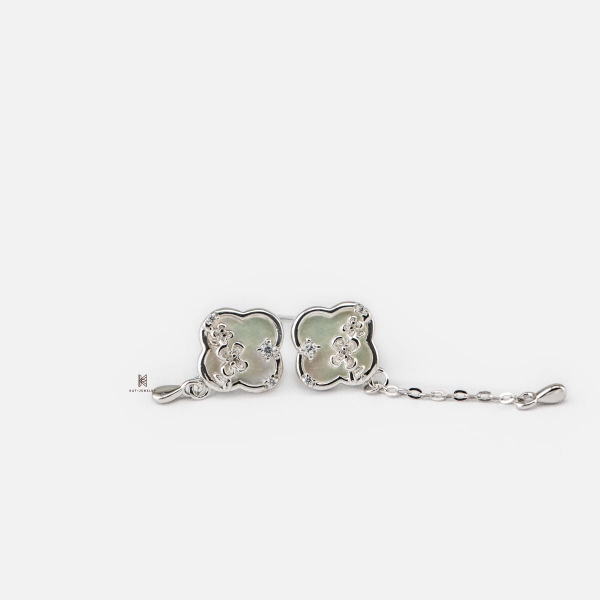 SNEEBER STUDSPECIAL CLOVER MOTHER OF PEARL FLOWER INSIDE DROP CHAIN BUBBLE WATER DROP