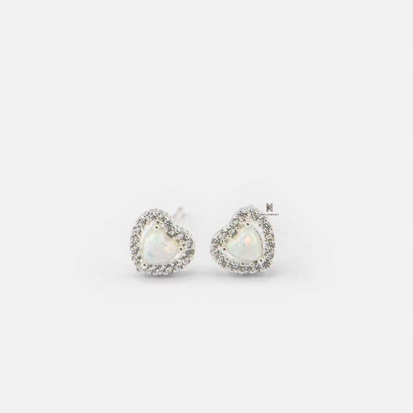 SNEEBER STUDTINY GEM OPAL HEART
