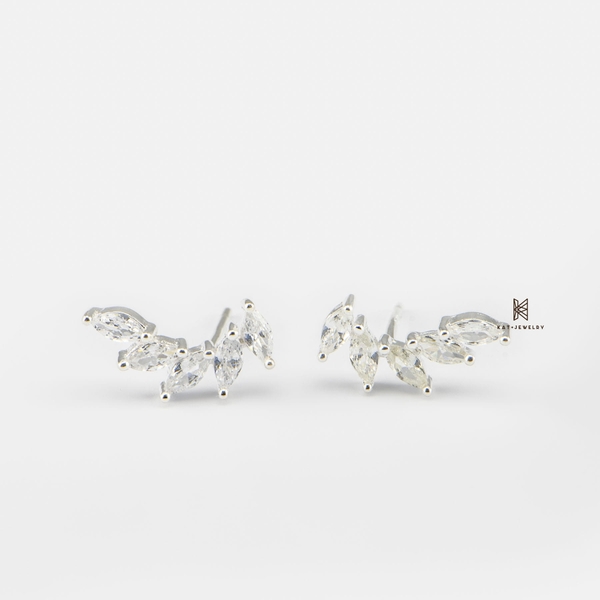 SNEEBER STUDWINGS MULTI  OVAL GEM