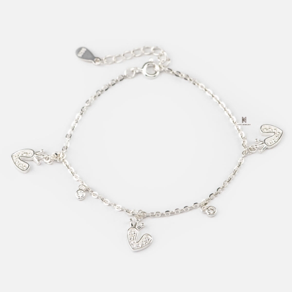 SNEEBER TRIPLE CROWN HEART GEM