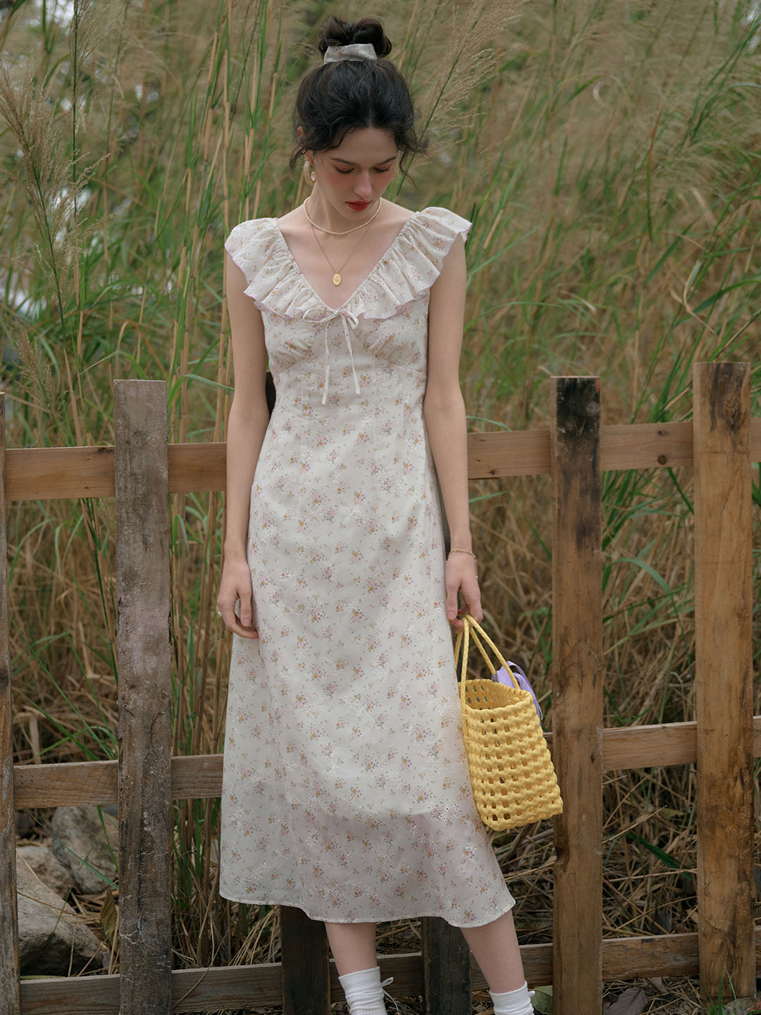 Soft Gentle White Pink Floral Ruffle Sleeve Bow Gown Good Stylists Piffle