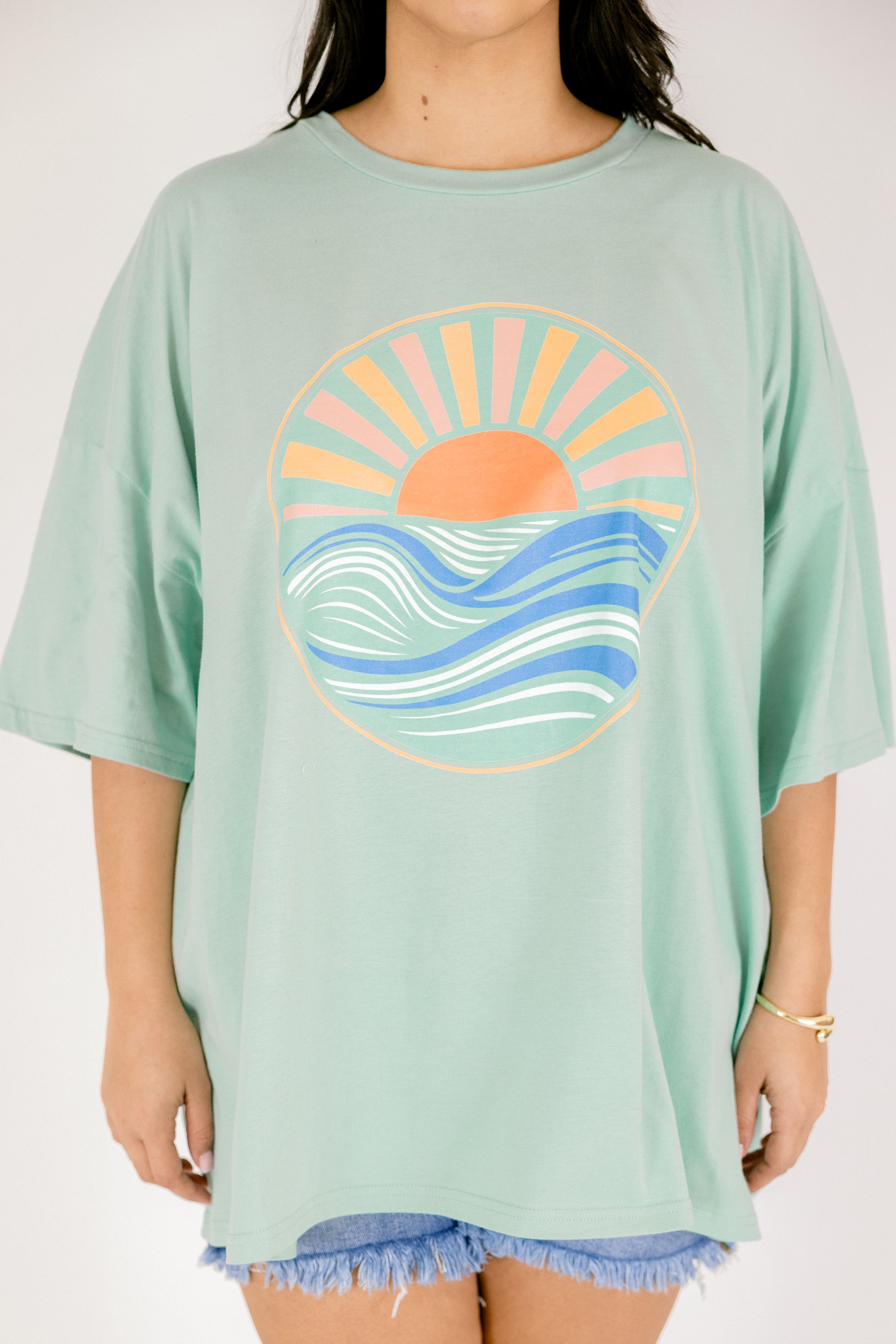Sunset Season Boyfriend Tee, Light Green 4 Sunset Season Boyfriend Tee, Light Green - Image 4