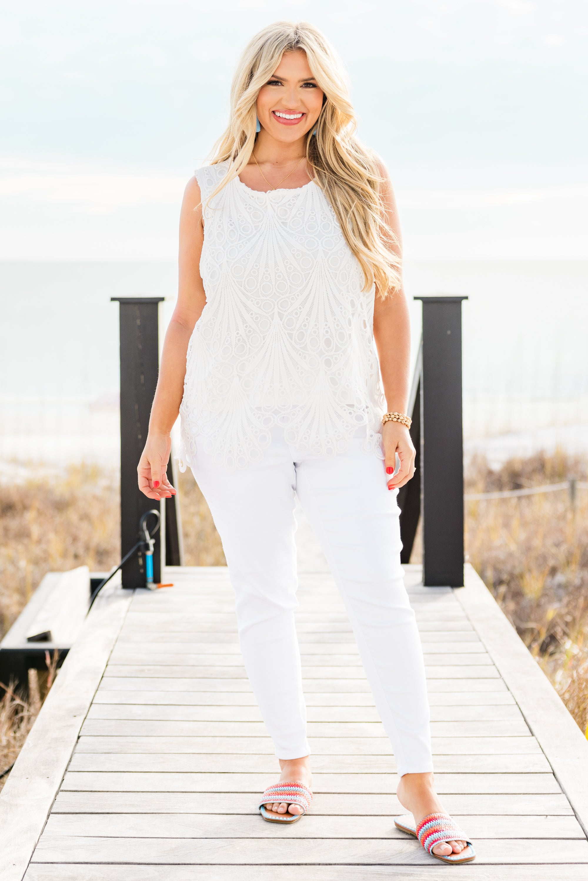 Wander Around Roses Top, White 3 Wander Around Roses Top, White - Image 3