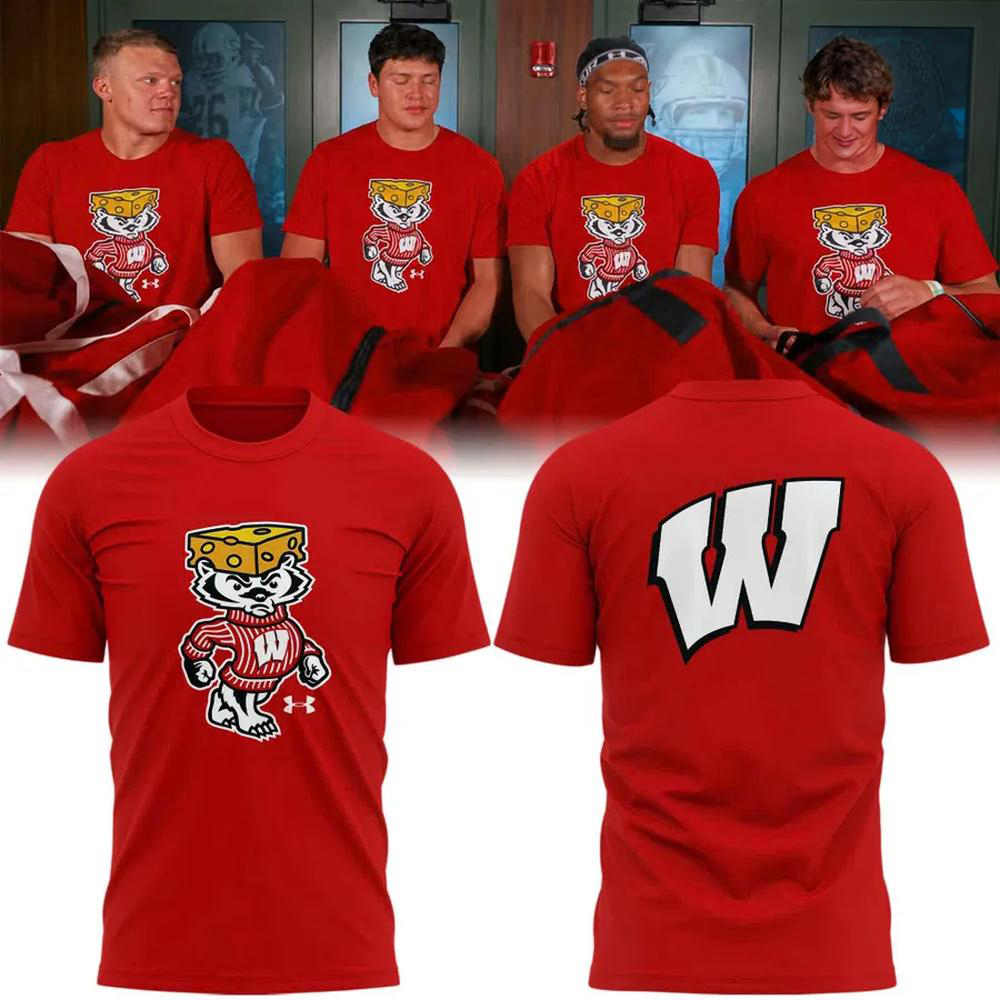 Wisconsin Badgers Bucky Badger Cheesehead 2026 Lambeau Field TShirt